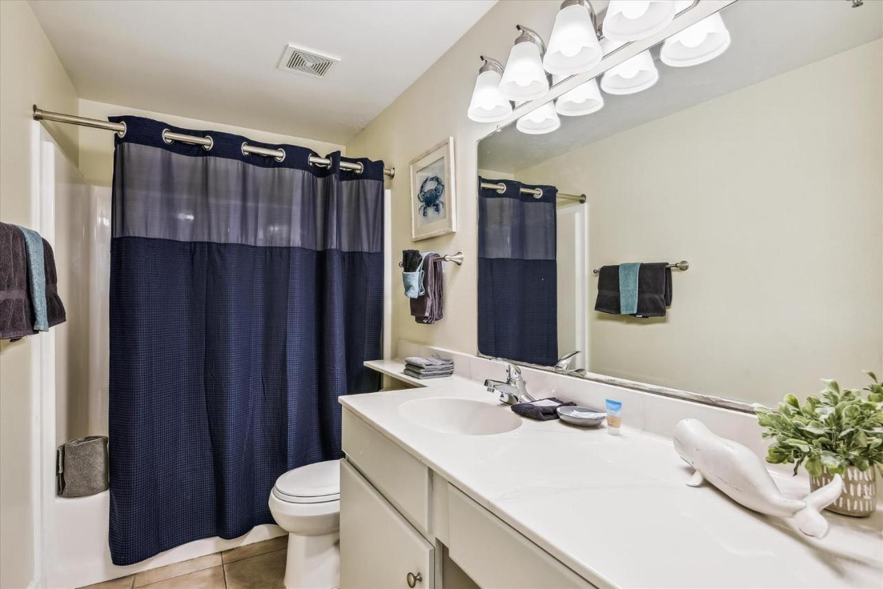 Apartment Shores Of Panama 316 - 3rd Floor 1 Bedroom, Sleeps 6, Reserved Parking Space, Free Daily Fun! Panama City Beach