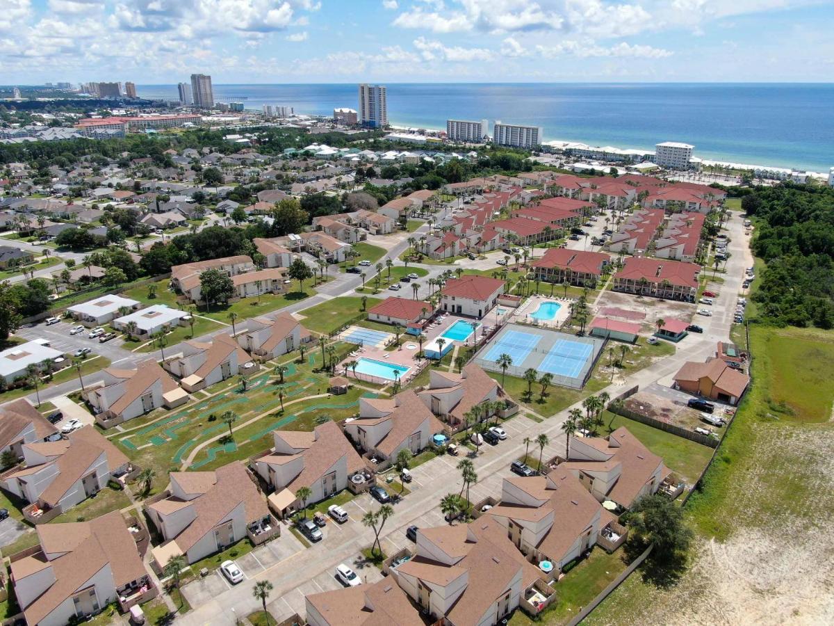 Expectations At Horizon South #25b By Nautical Vacation *