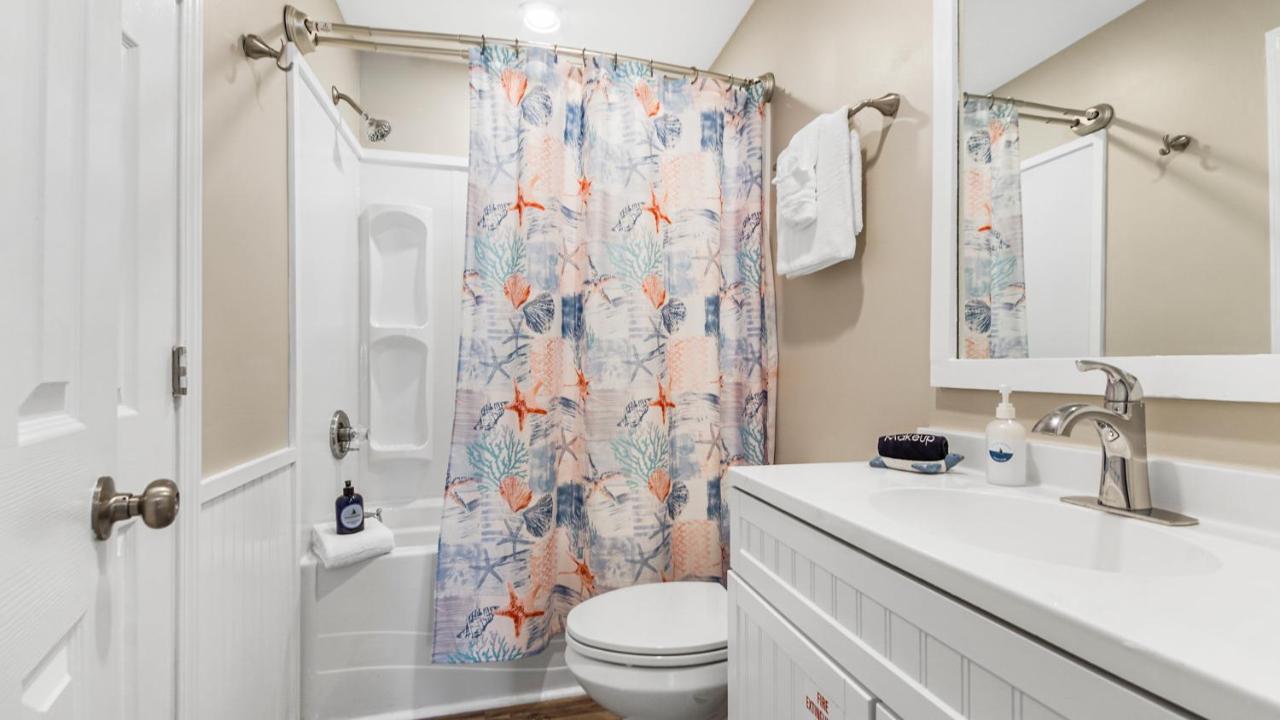 Expectations At Horizon South #25b By Nautical Vacation Holiday home