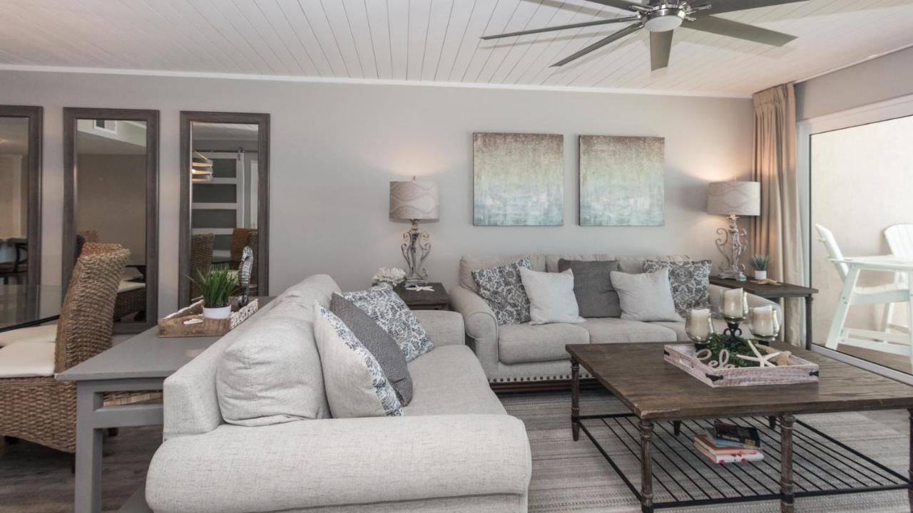 5-star Beachfront - Remodeled 2 Bd & 2 Ba - Dunes Of Panama D505 Apartment *