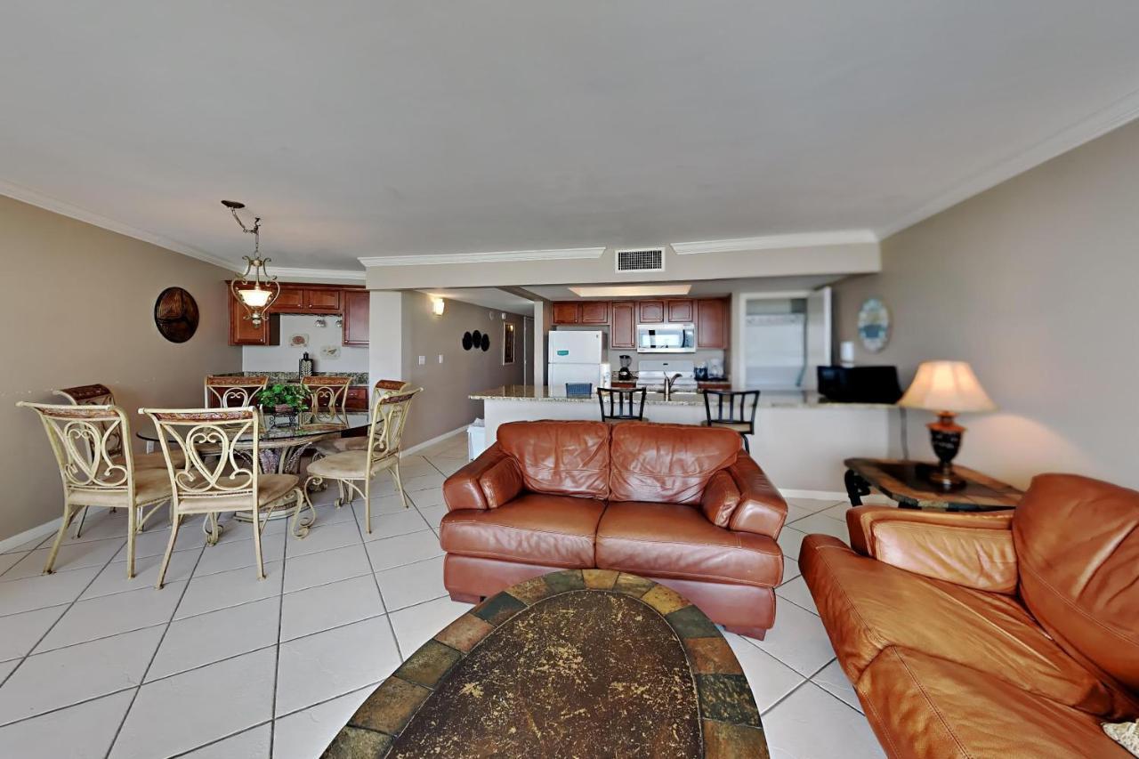 Edgewater Tower 2 Unit 205 Apartment