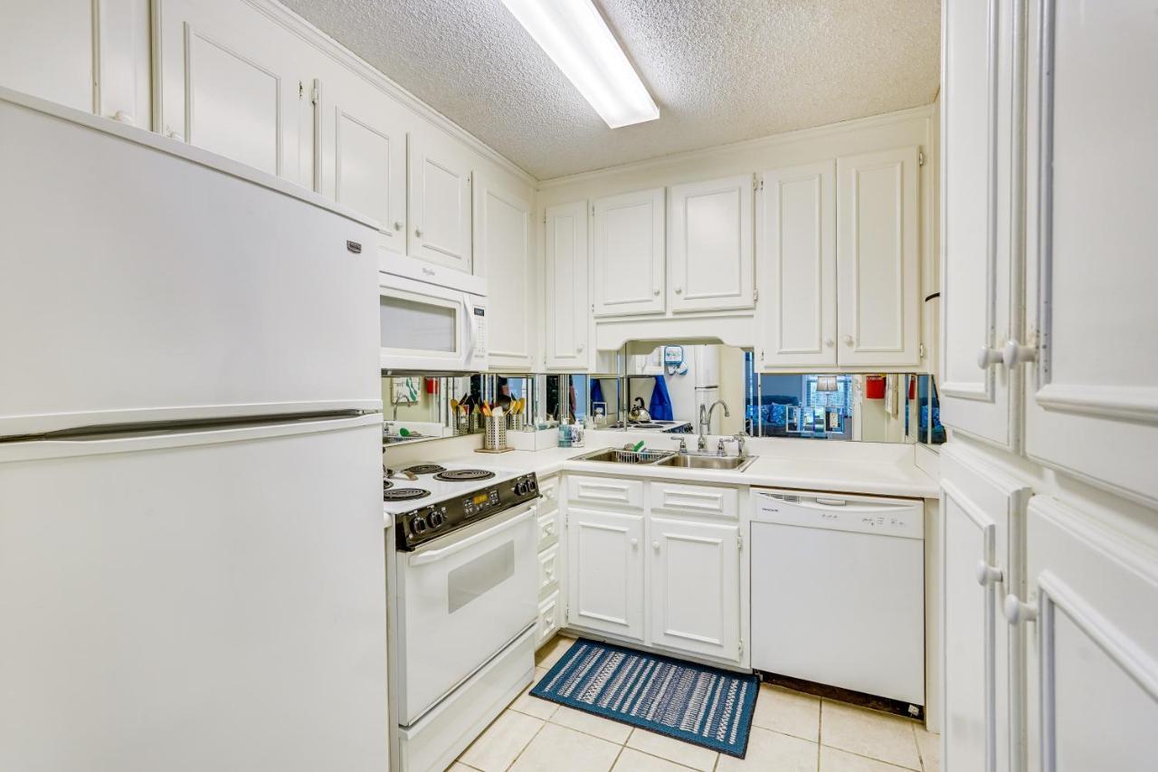 Pcb Getaway Pool Access, Walk To Beach! Apartment Panama City Beach