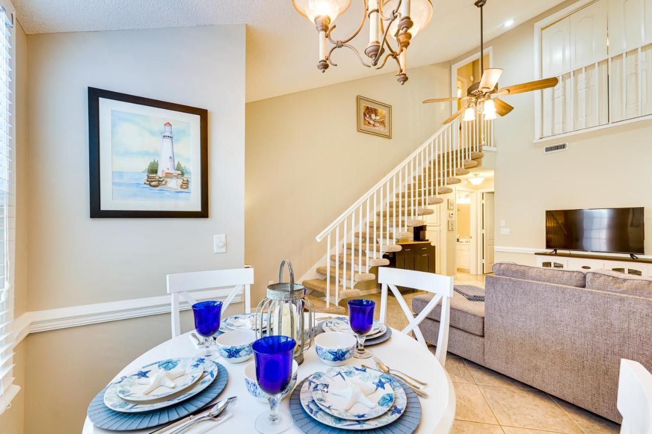 Pcb Getaway Pool Access, Walk To Beach! Apartment Panama City Beach