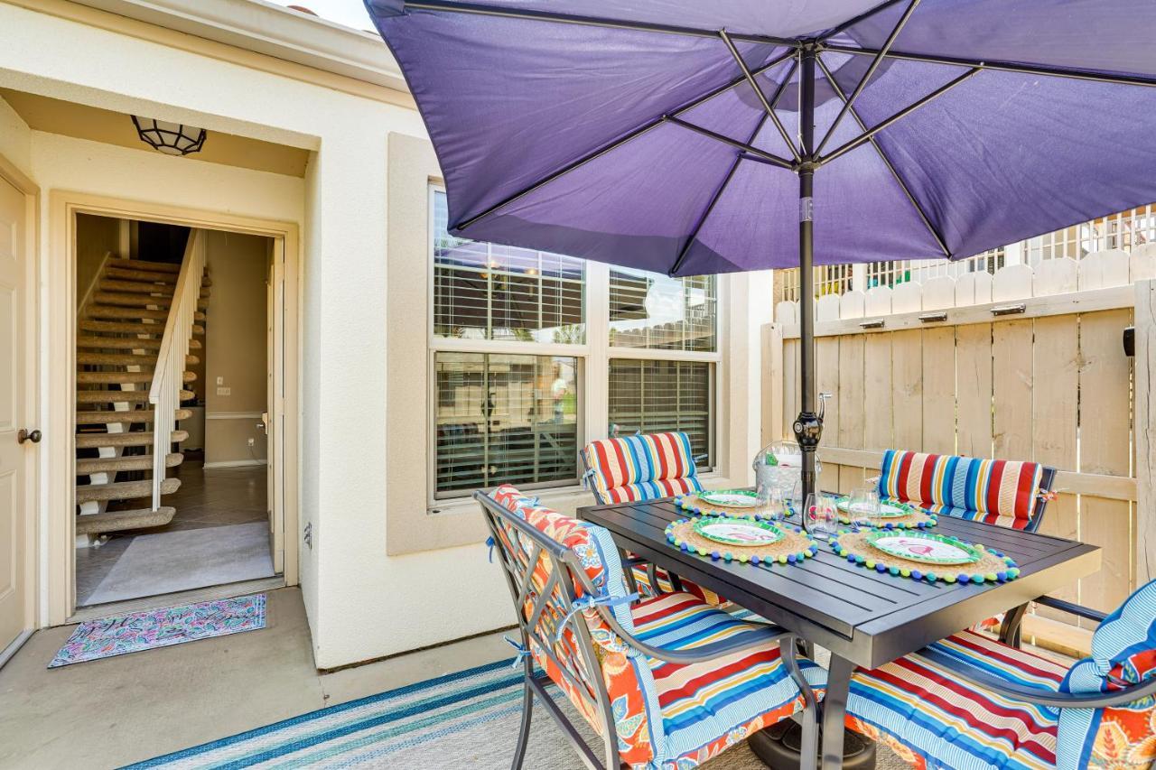 Pcb Getaway Pool Access, Walk To Beach! *