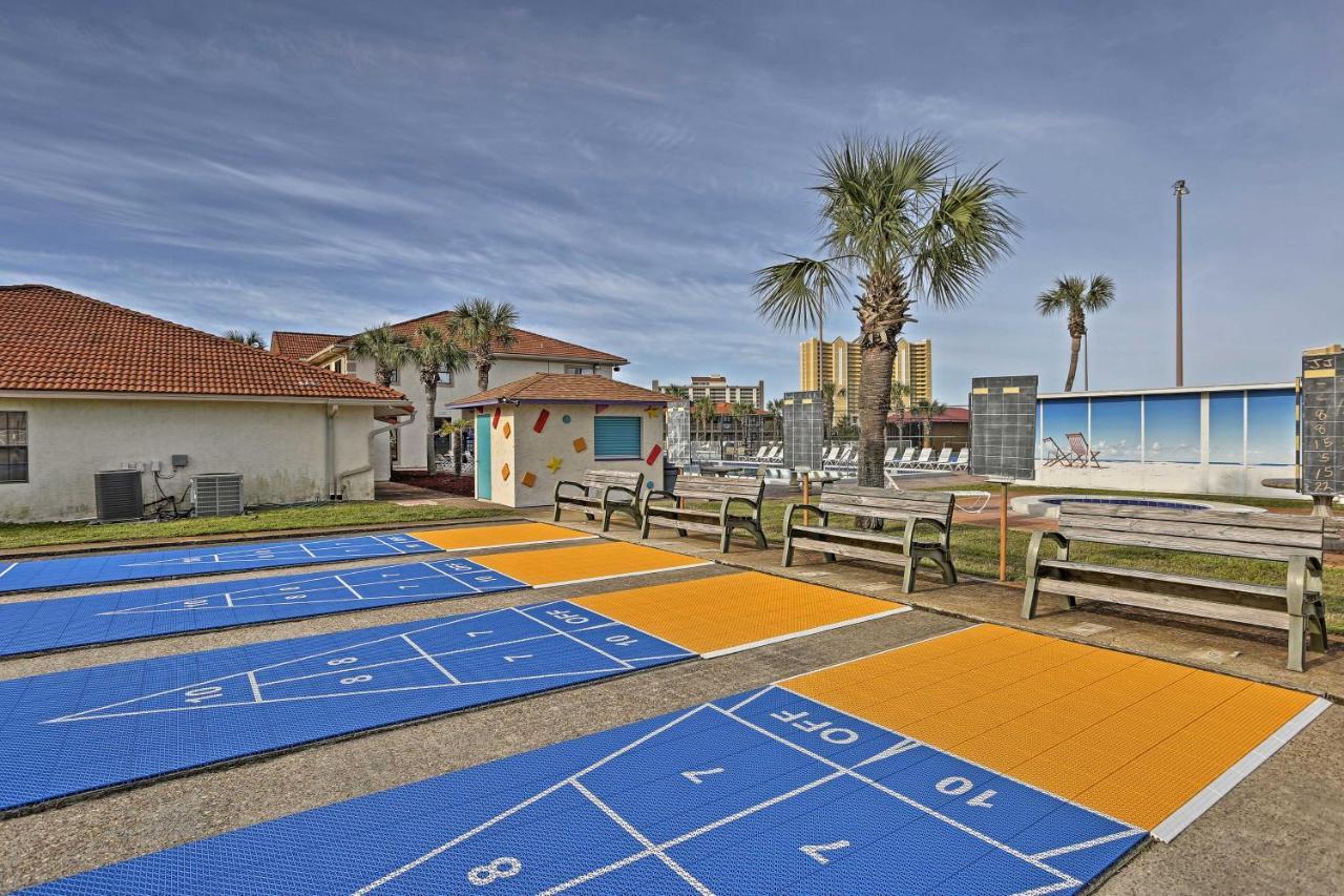 Pcb Getaway Pool Access, Walk To Beach! Apartment *