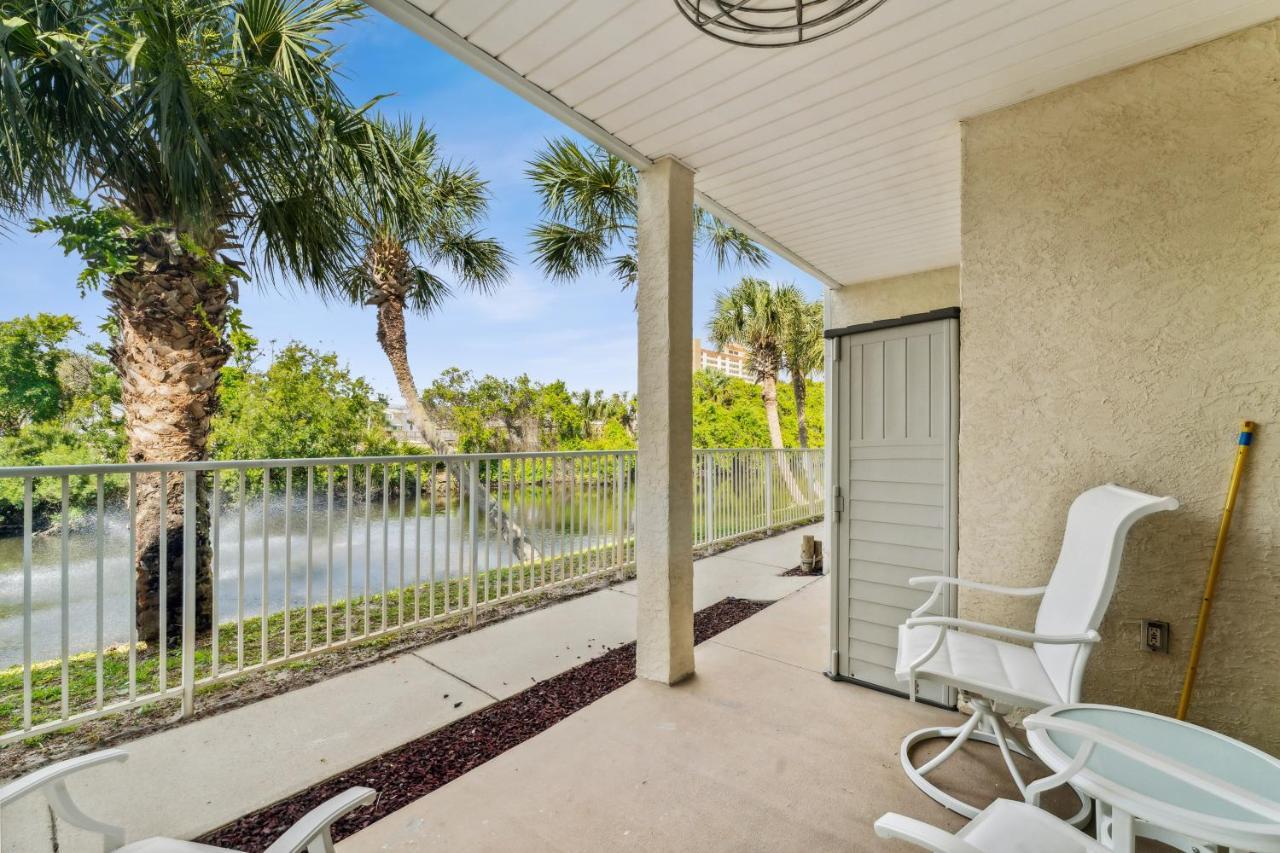 Holiday home Beachside Paradise Sleeps 8 Pools Mini Golf & Panama City Beach