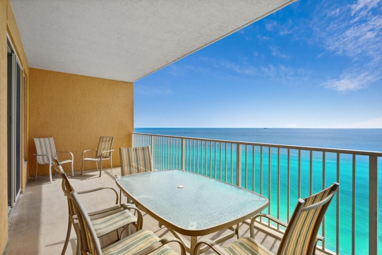 Apartment Treasure Island 1710