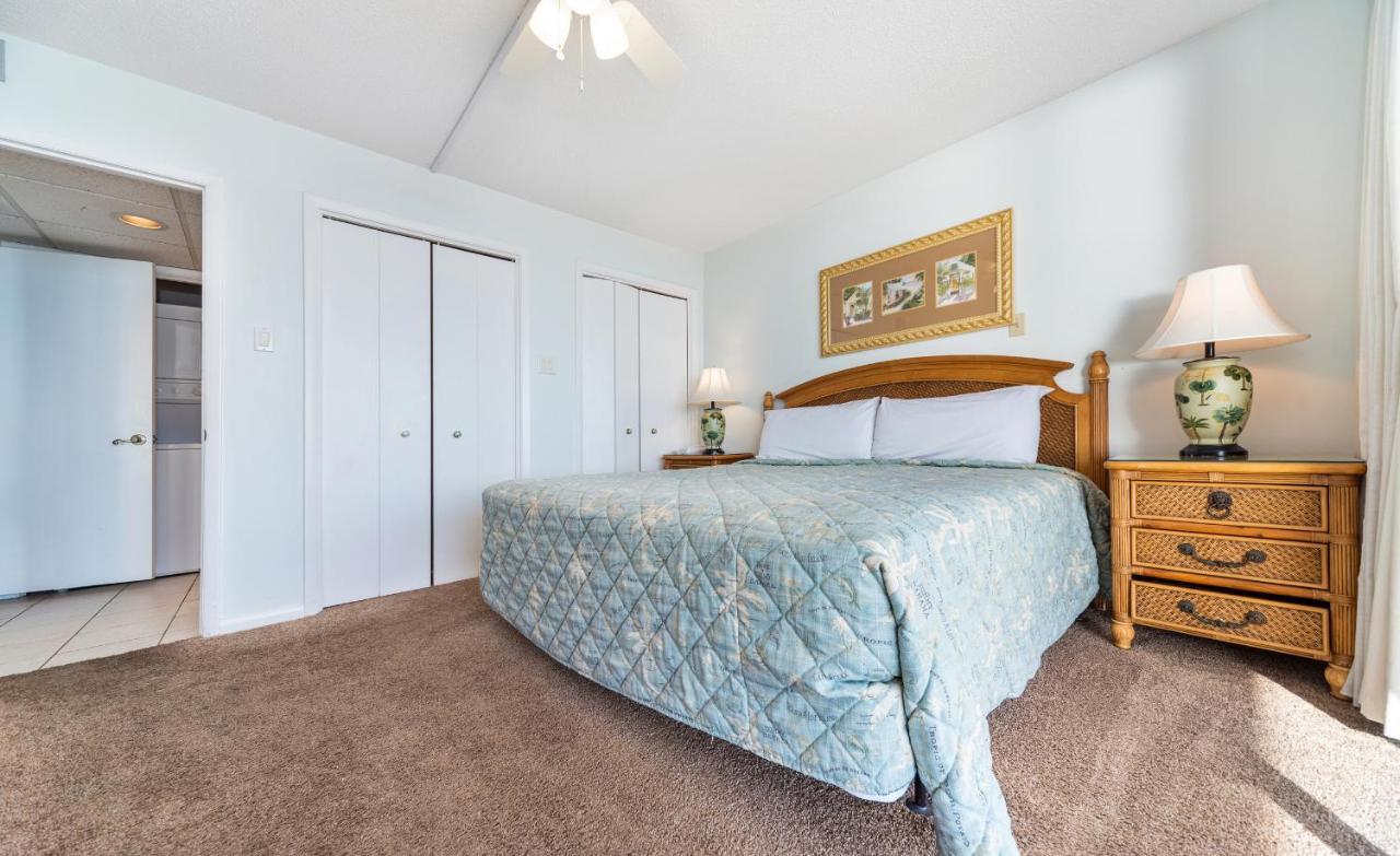 Edgewater Windward 603 Apartment *