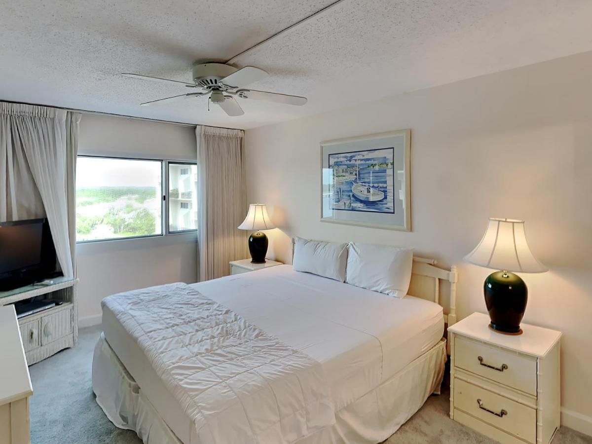 Pinnacle Port A-738 - Sea Forever Apartment *