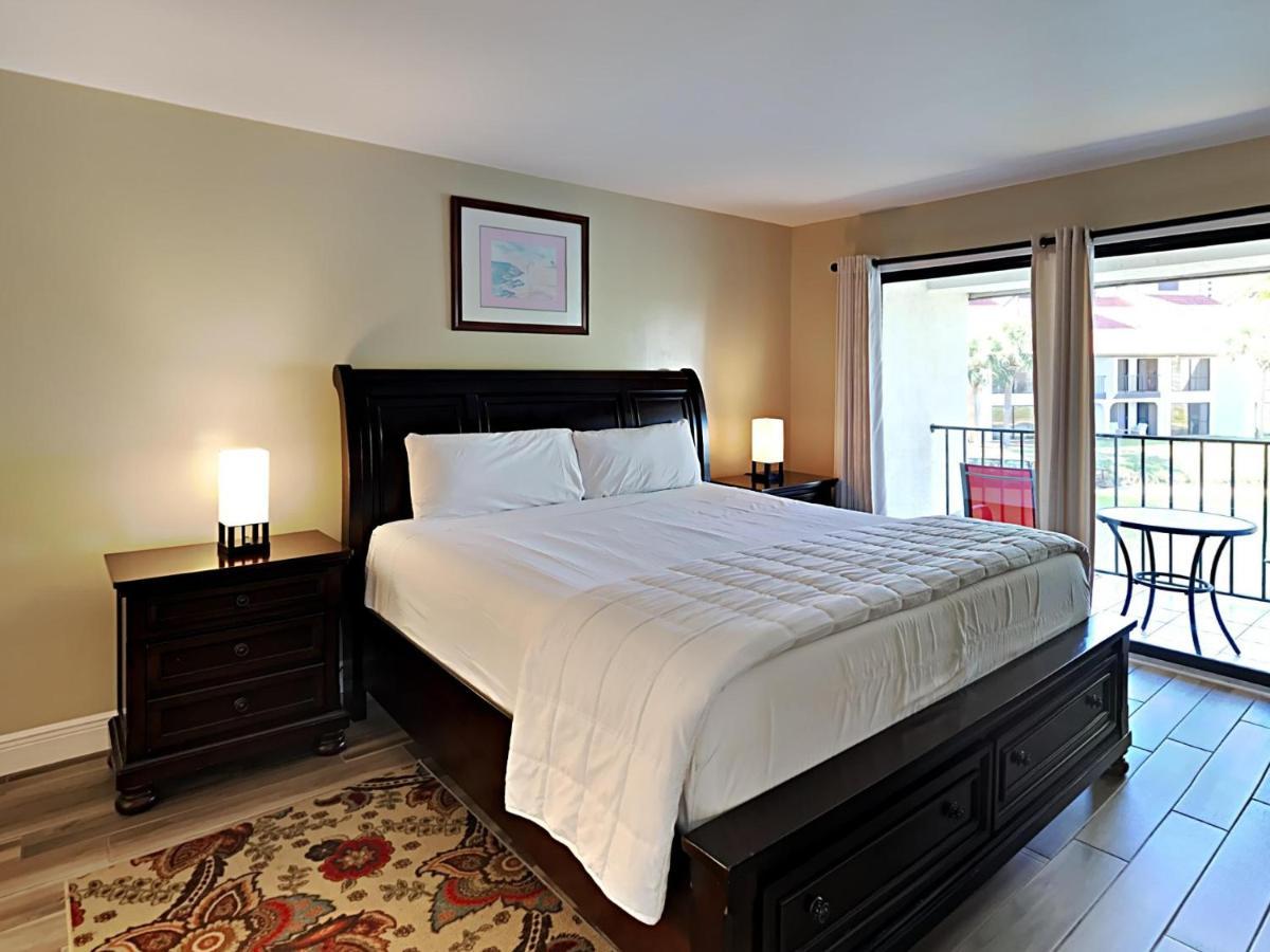 Edgewater 2112 Apartment *