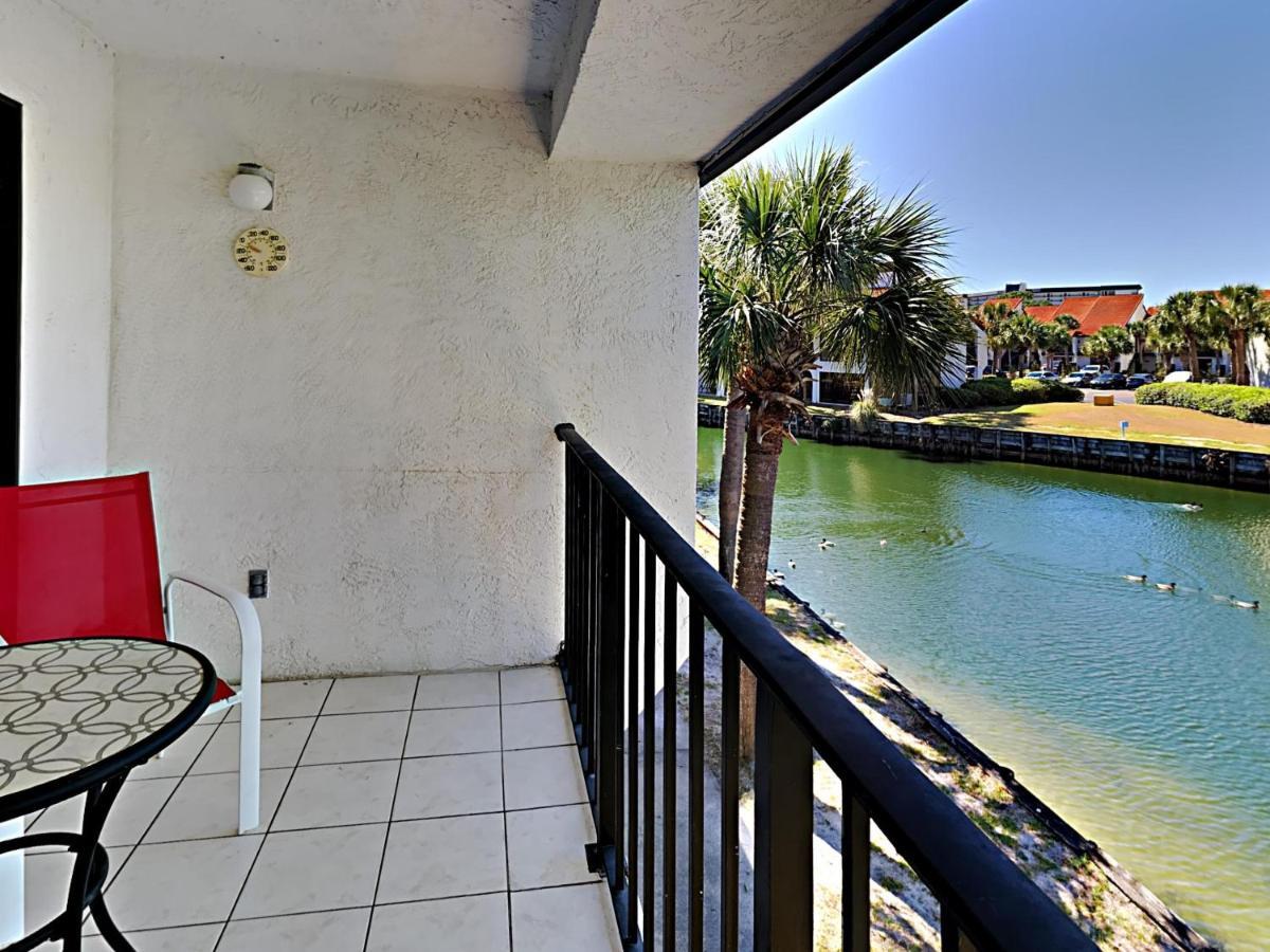 Edgewater 2112 *
