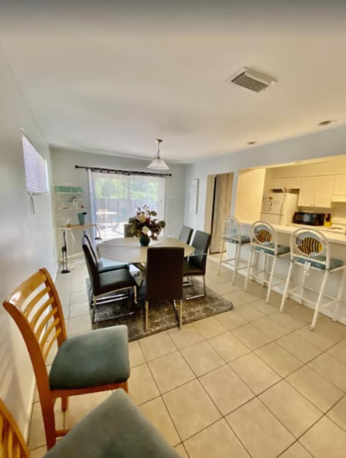Dolphin House With Private Pool And Near Panama City Beach