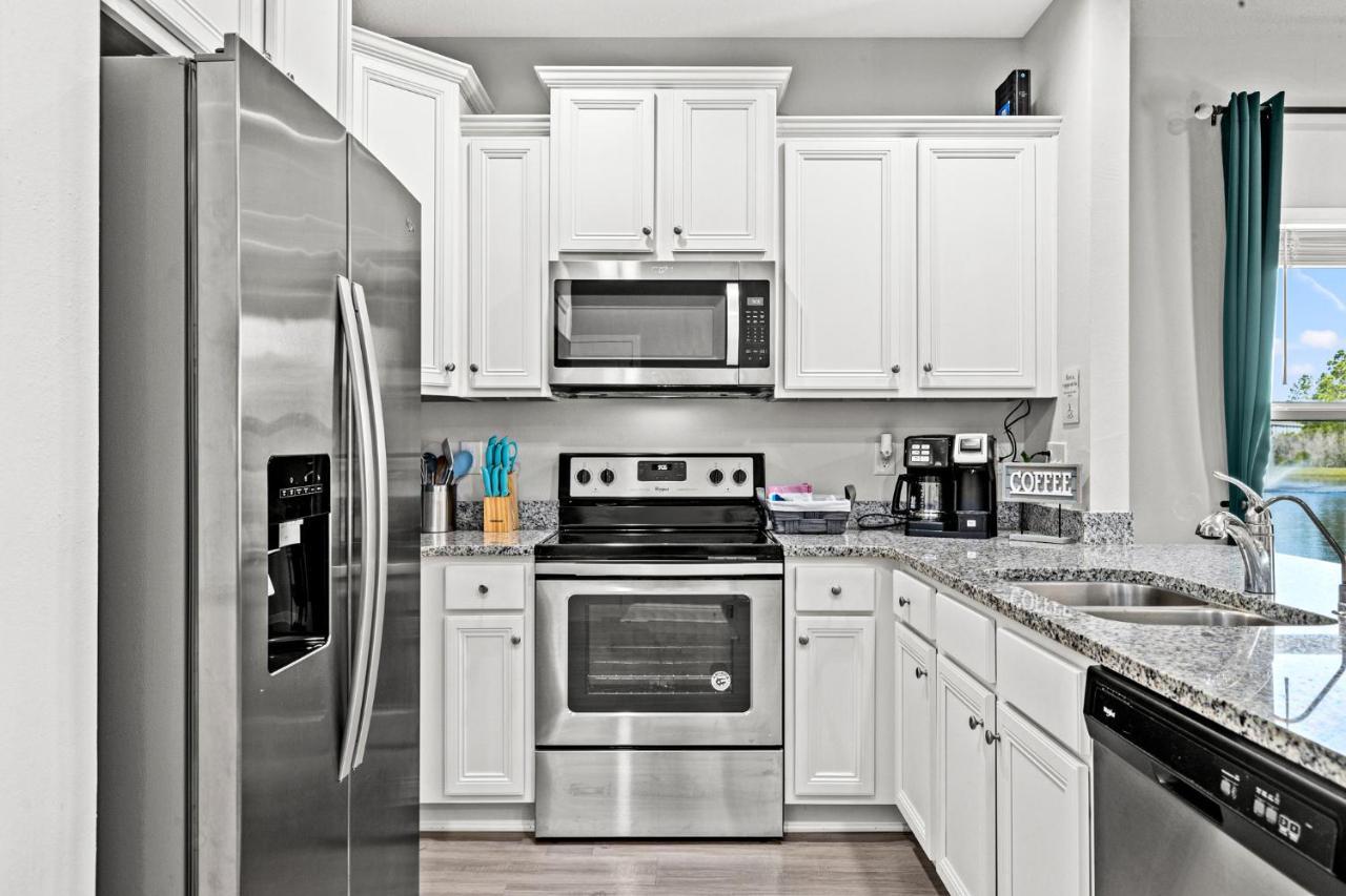 New ⁂serenity Beach⁂ Lakefront 3brs Close To Holiday home Panama City Beach