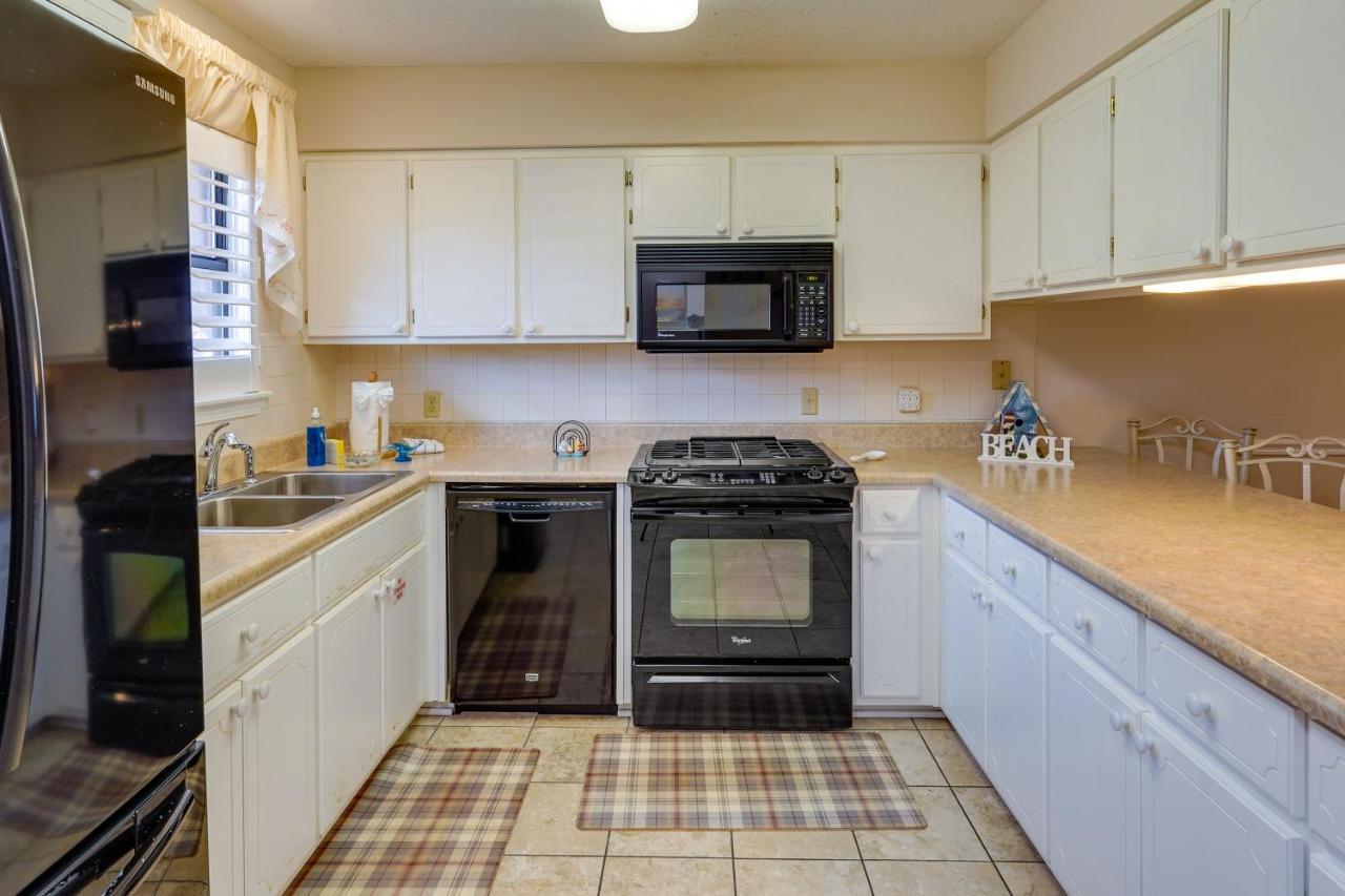 Pcb Townhome With Amenities - Walk To Ocean! Holiday home