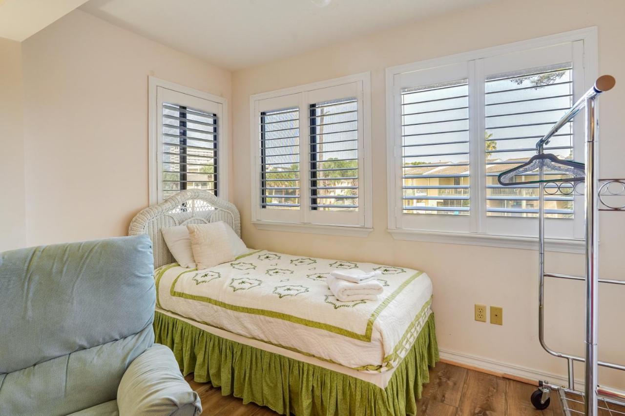 Pcb Townhome With Amenities - Walk To Ocean!