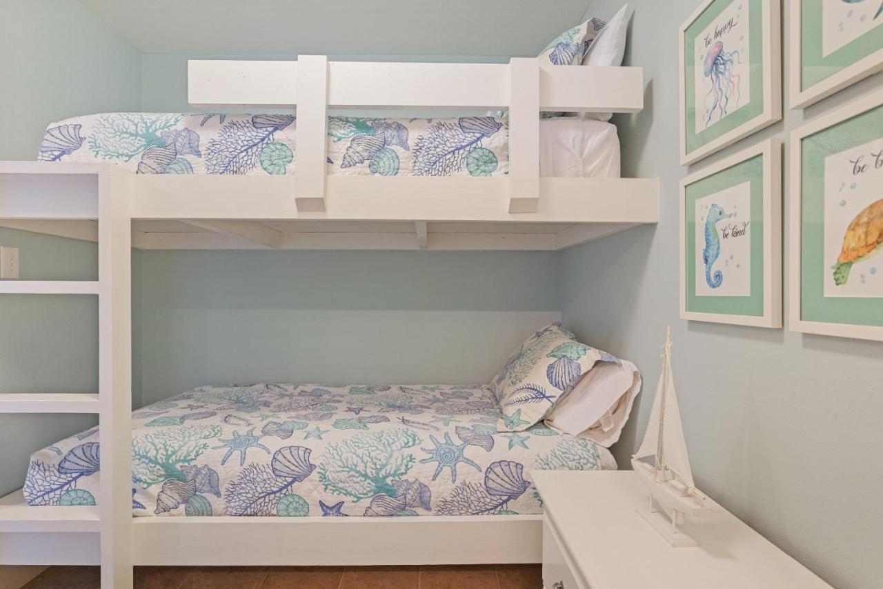 Sweet 5 Pool Condo! Ocean And Views! By Dolce Getaways Pcb Apartment Panama City Beach