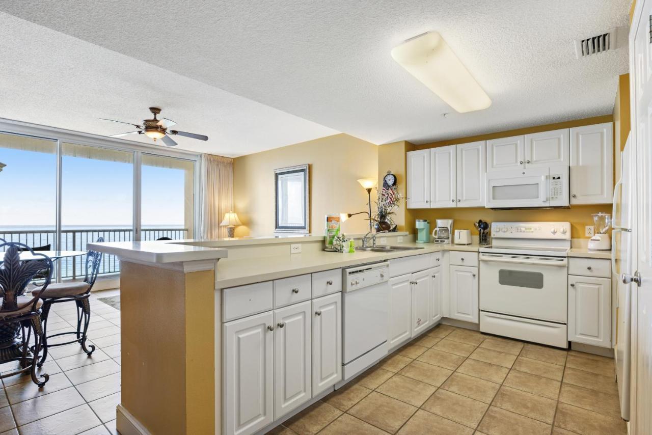 Holiday home Parking Fee Included-majestic 1-1306! Gulf Front 1bedroom, Pool,hot Tubs,tennis Panama City Beach