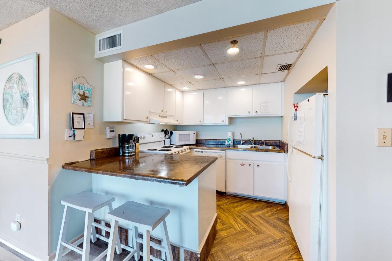Apartment Sunbird #608e *