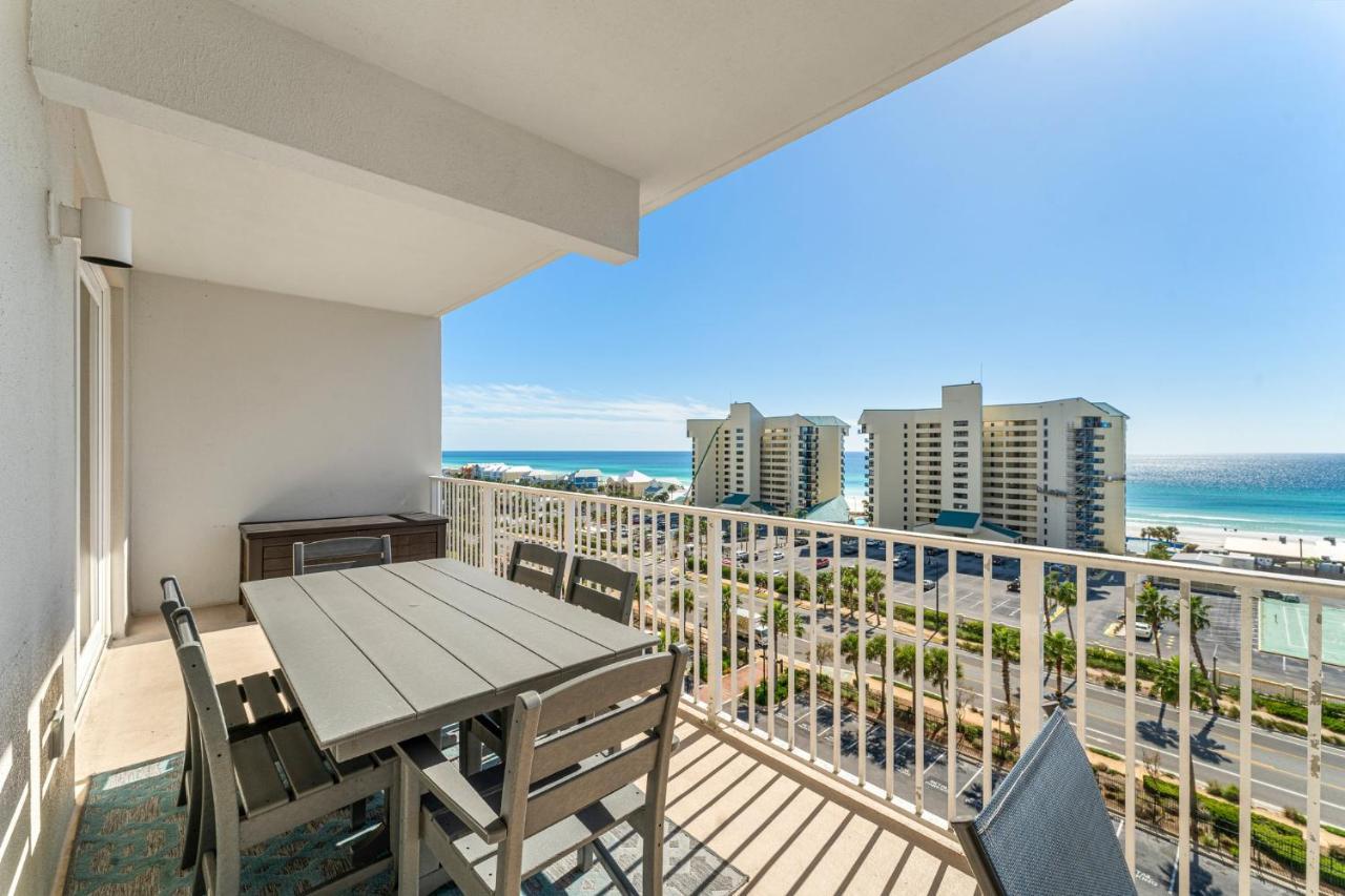 She Sells Seashells By The Seashore - Laketown Wharf #725 By Nautical * Panama City Beach