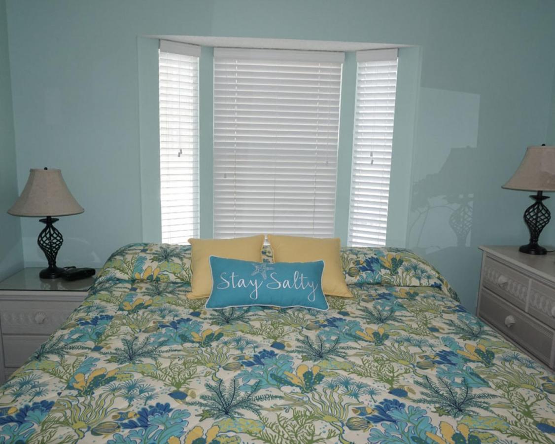 Holiday home Venture Out 402 North Marlin Dr With Golf Cart *