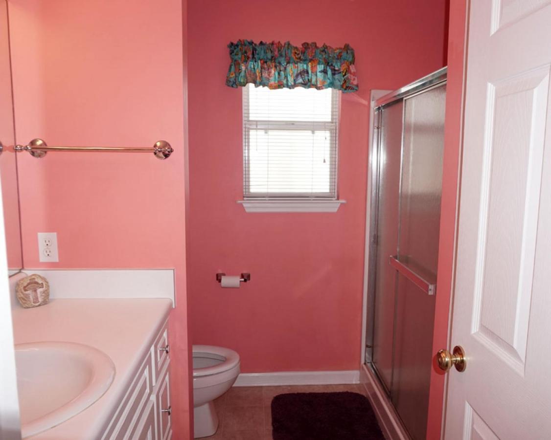 Venture Out 402 North Marlin Dr With Golf Cart