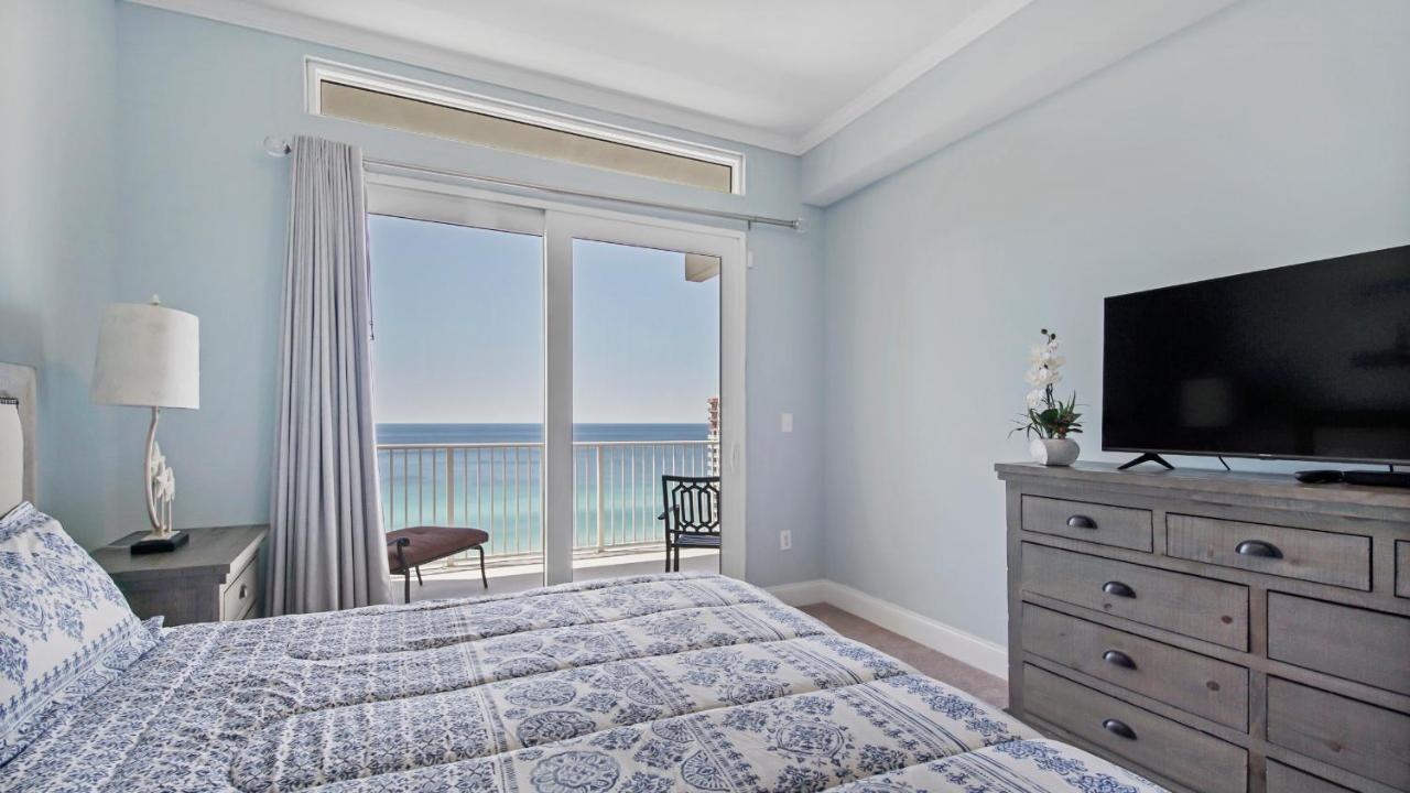 Apartment Laketown Wharf 2025
