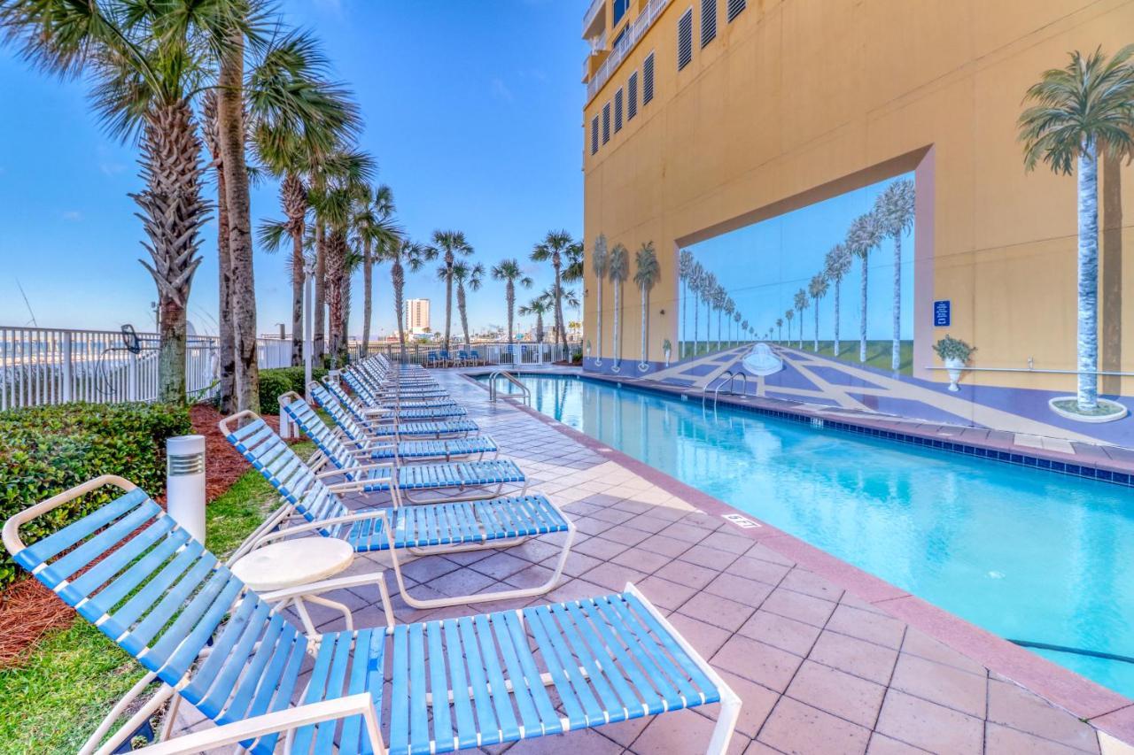 Apartment Sterling Reef 606