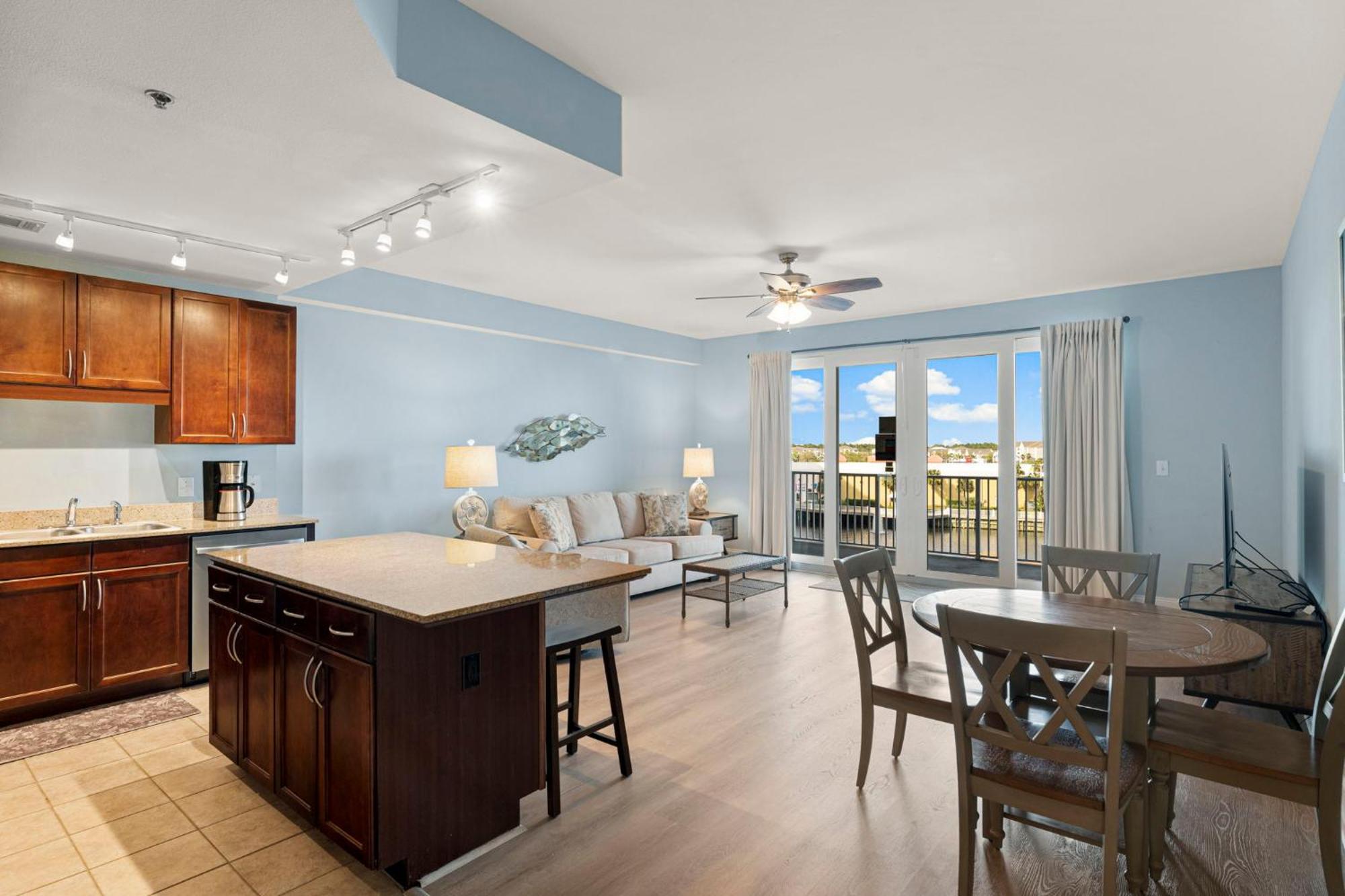 Holiday home Laketown Wharf #319 By Nautical Panama City Beach