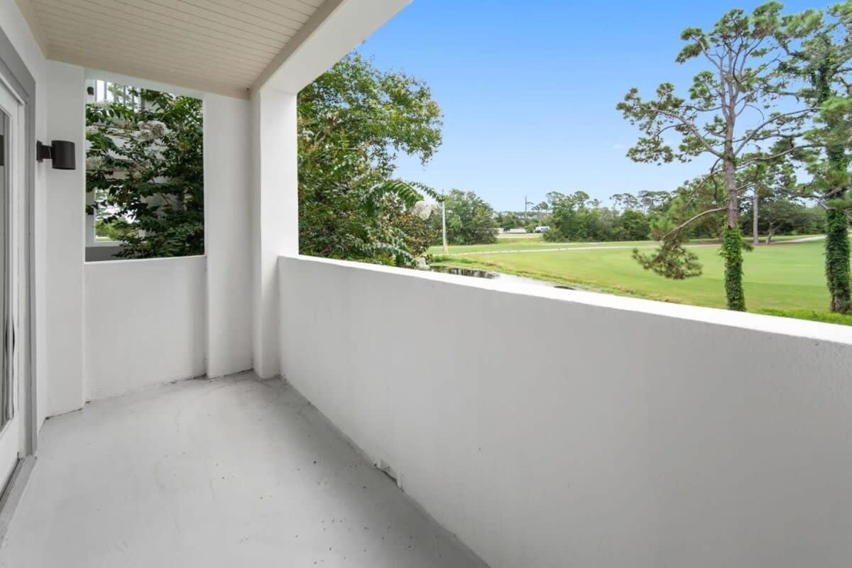 Newly Renovated With Private Balcony! Holiday home Panama City Beach