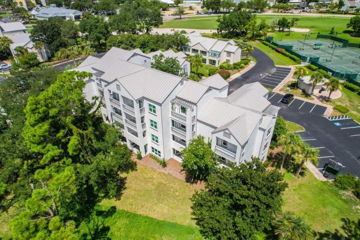 Newly Renovated With Private Balcony!