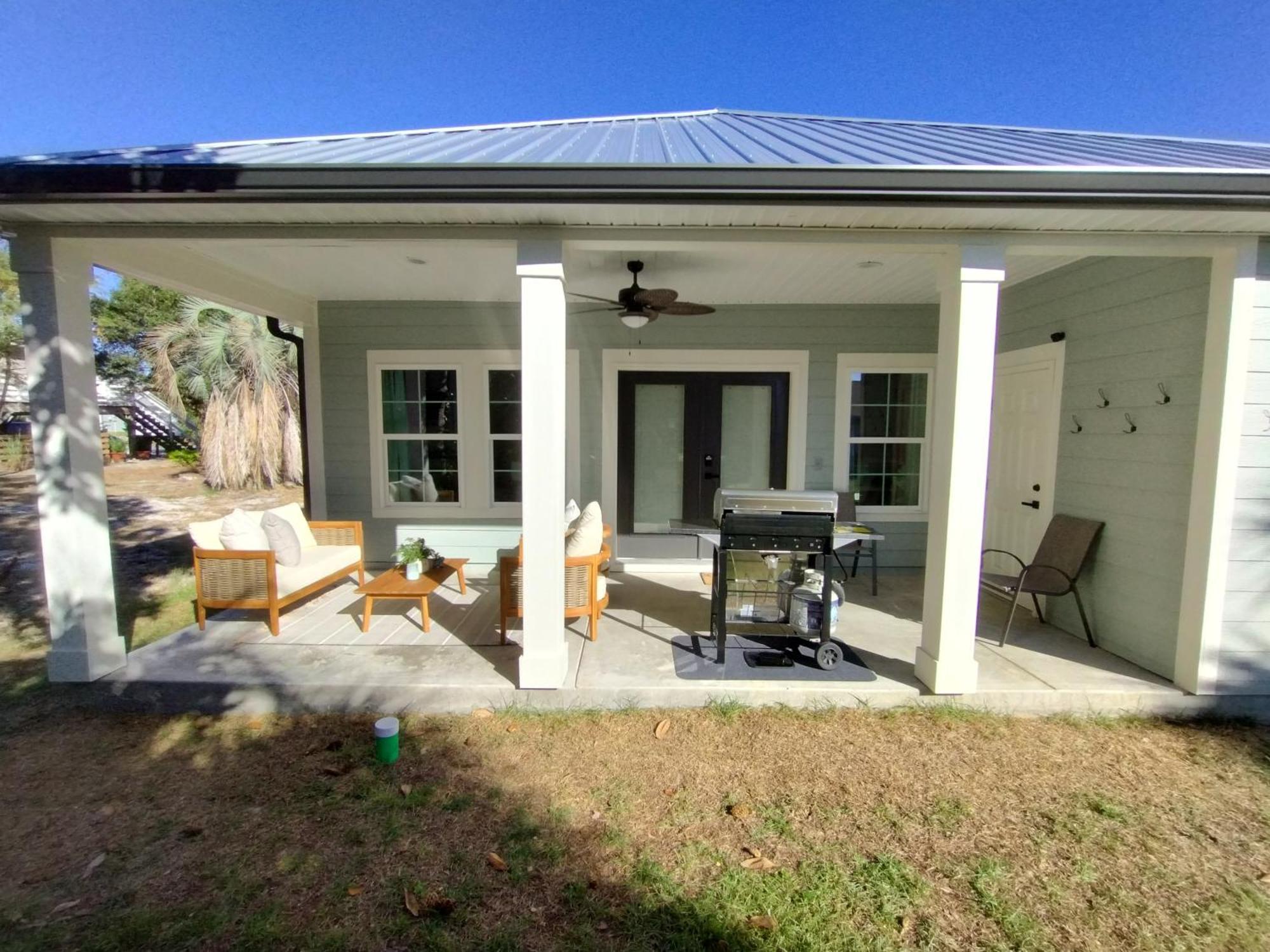 Carefree Daze Holiday home *