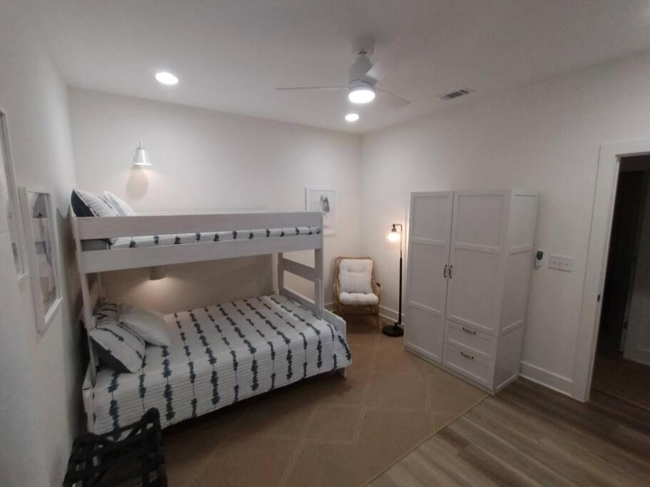Carefree Daze Holiday home *