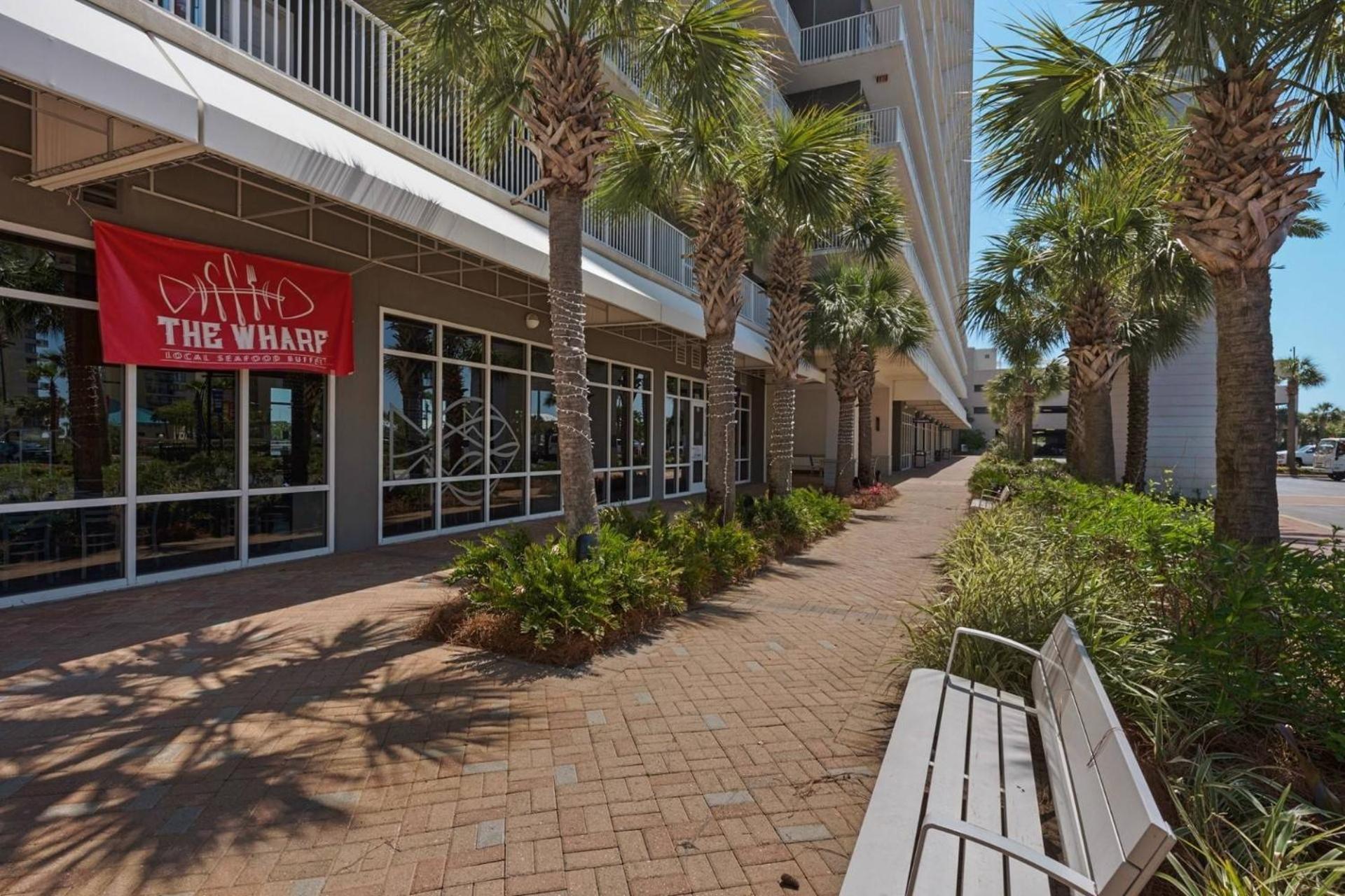 Laketown Wharf 1422