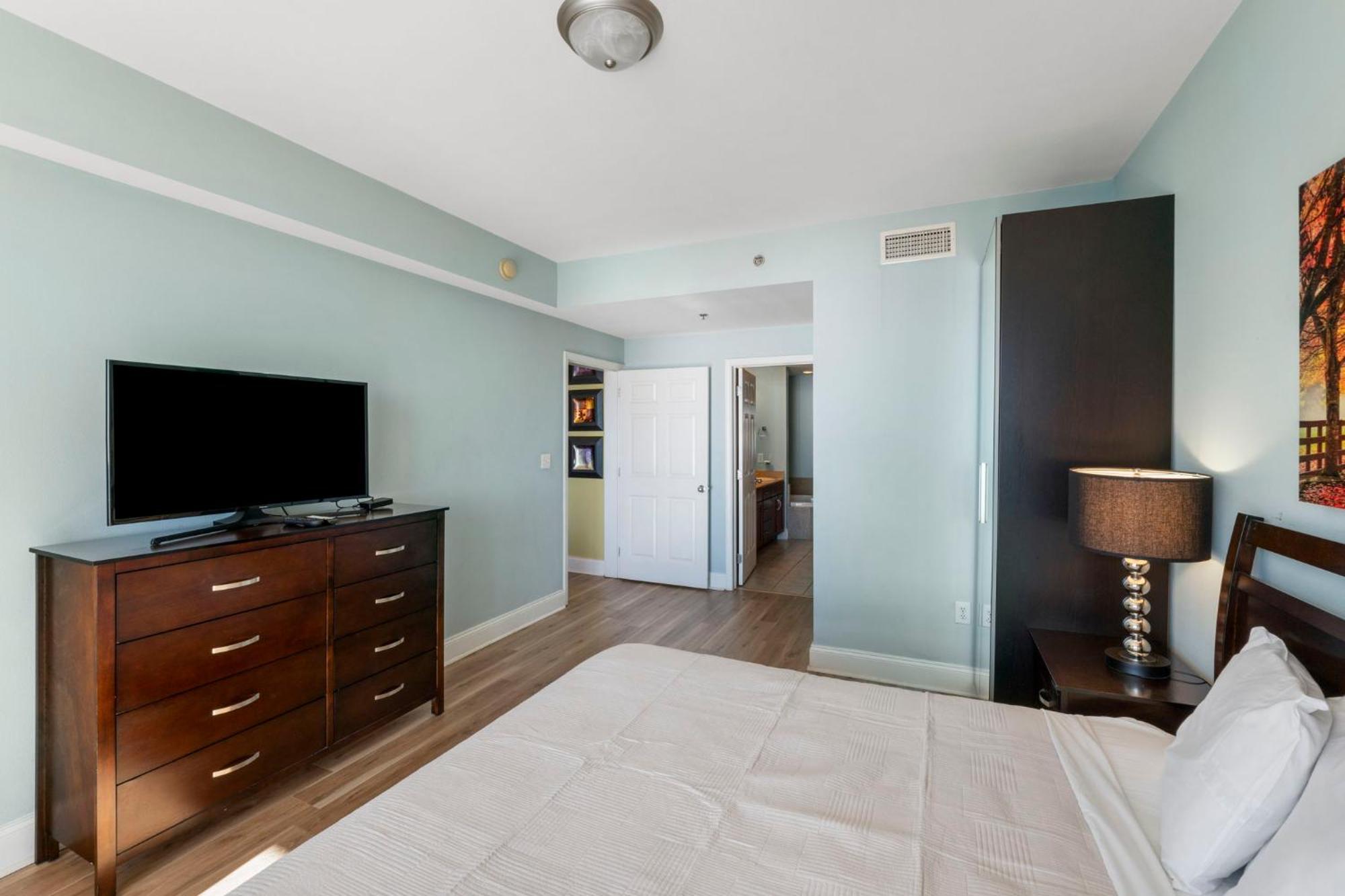 Laketown Wharf #1527 By Nautical *