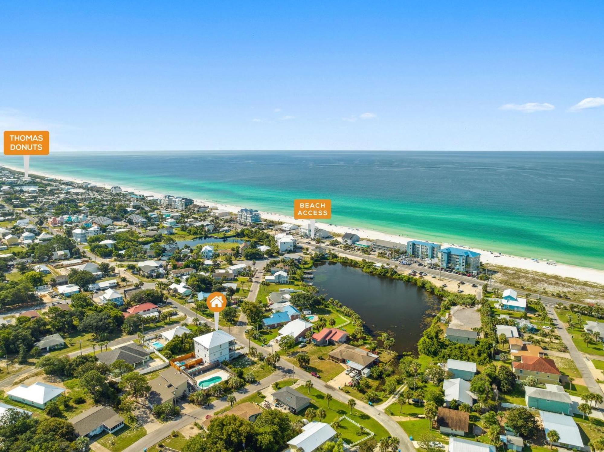 Grand Retreat Ii: 4br, 5ba, Sleeps 15 Private Pool Your Perfect Escape! Holiday home *