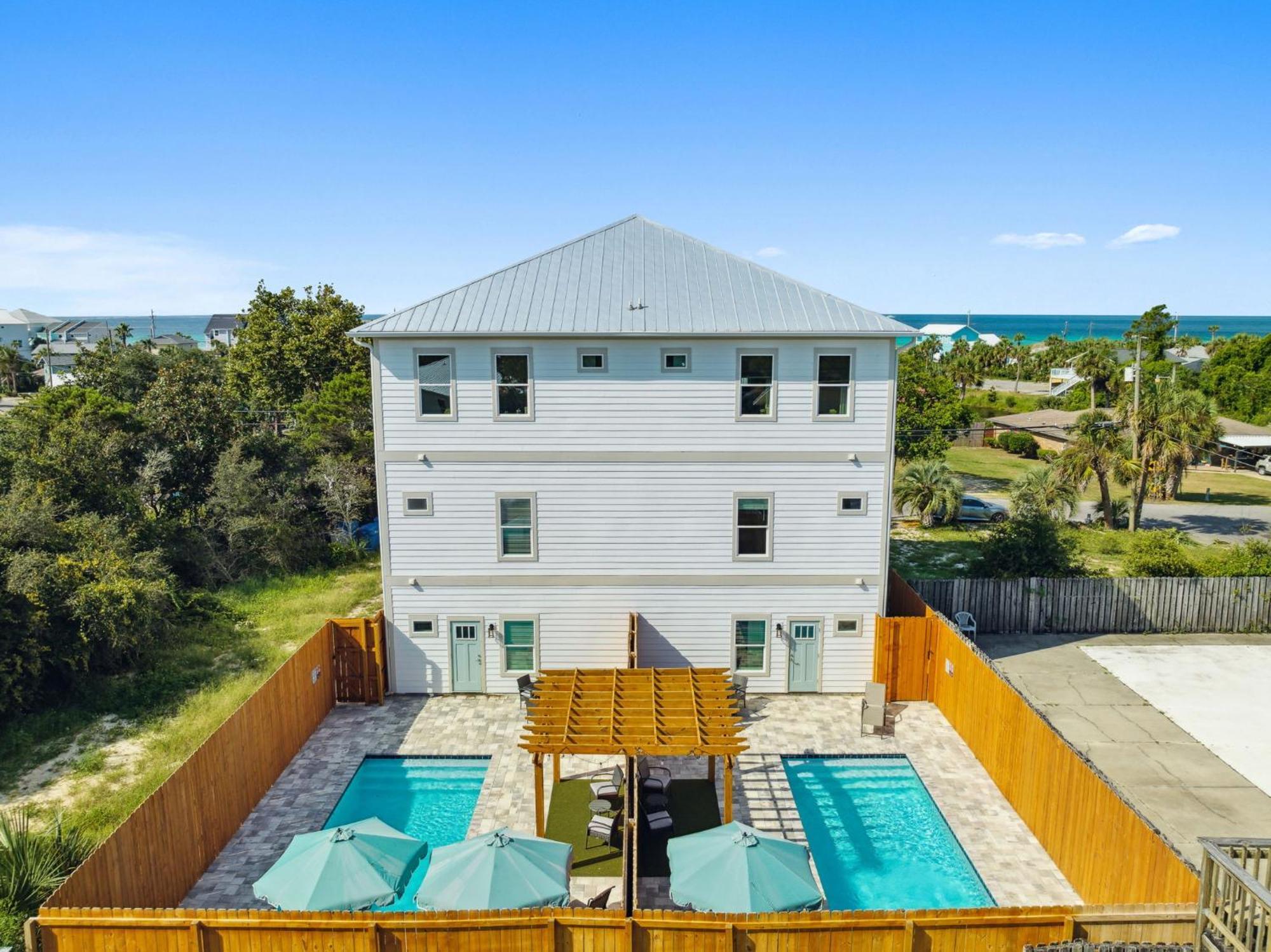 Holiday home Grand Retreat Ii: 4br, 5ba, Sleeps 15 Private Pool Your Perfect Escape! *