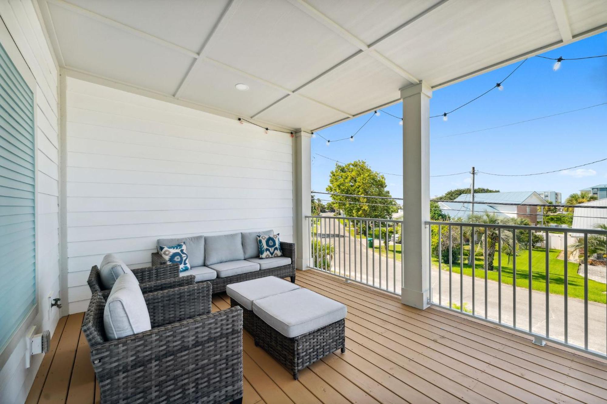 Grand Retreat Ii: 4br, 5ba, Sleeps 15 Private Pool Your Perfect Escape! Holiday home *