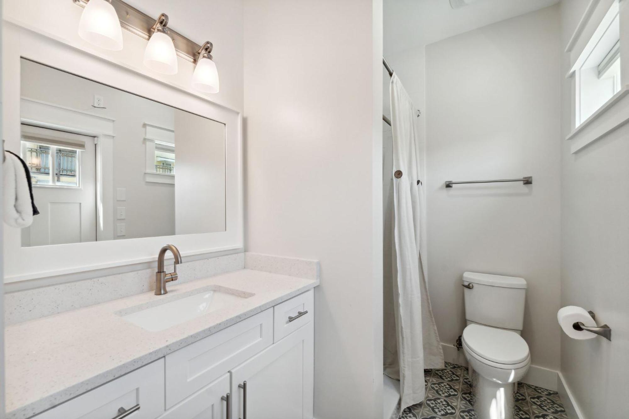 Grand Retreat Ii: 4br, 5ba, Sleeps 15 Private Pool Your Perfect Escape! Panama City Beach