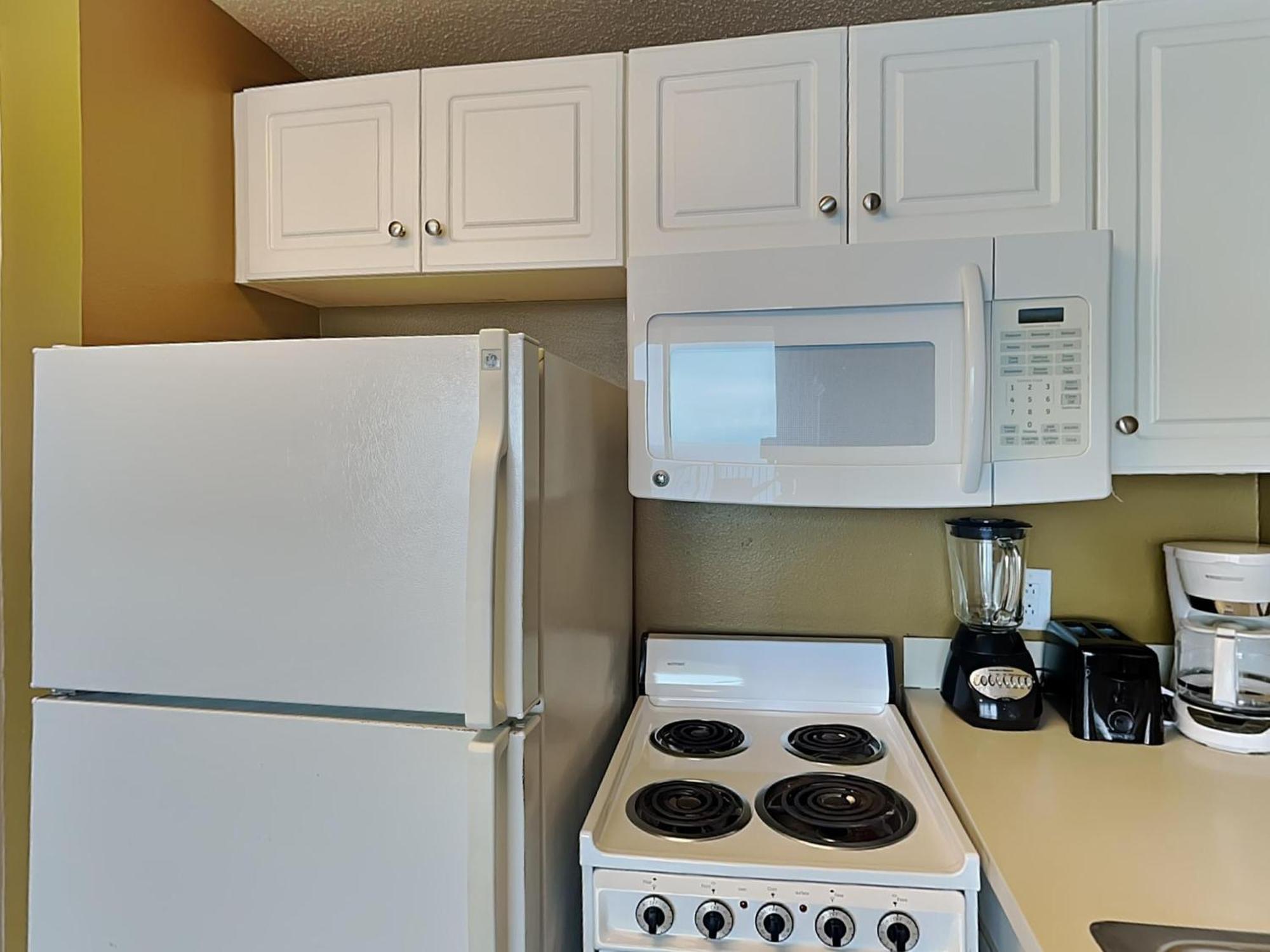 Majestic Towers I 1509 Apartment