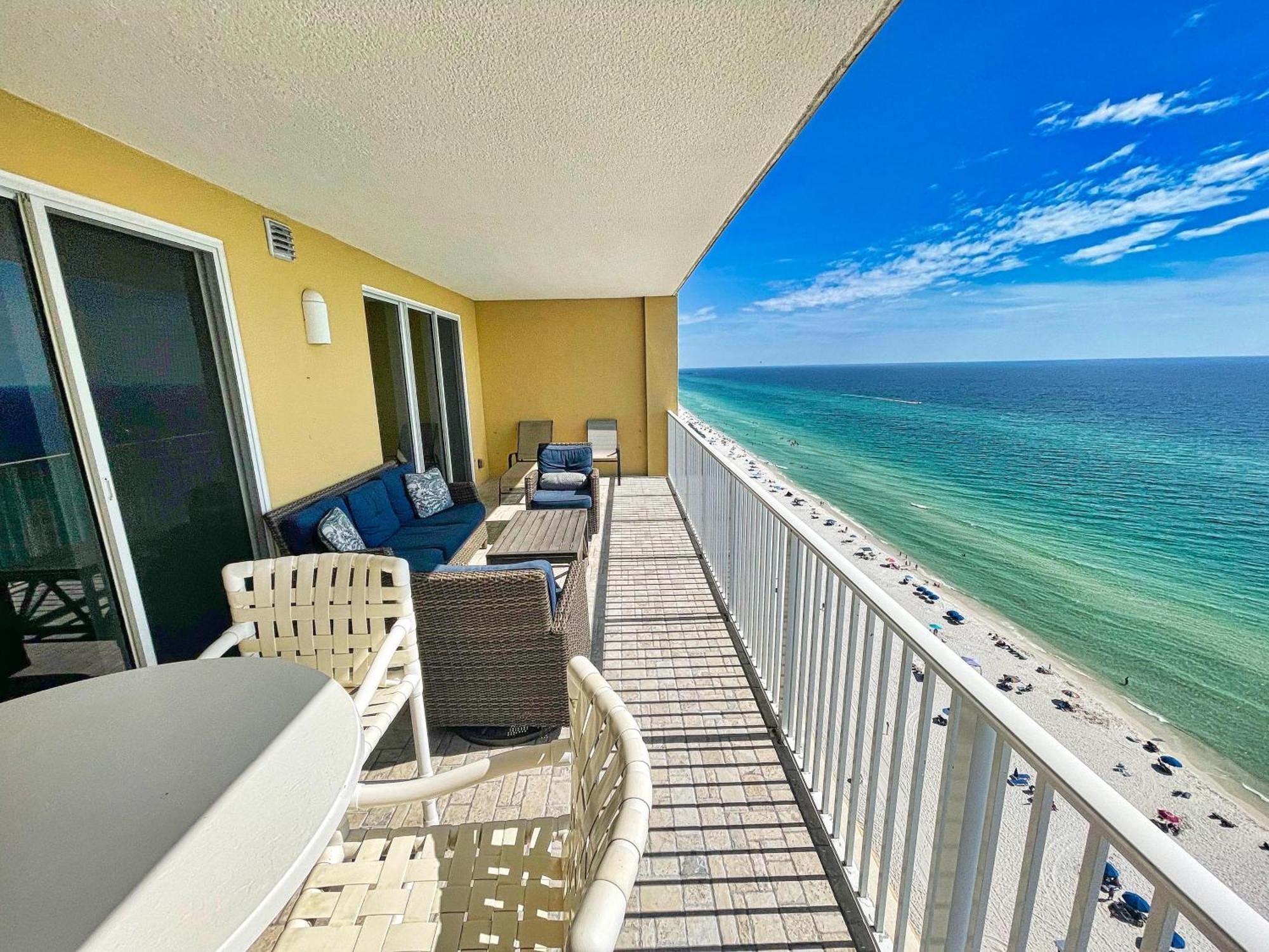 Holiday home Tropic Winds 1706