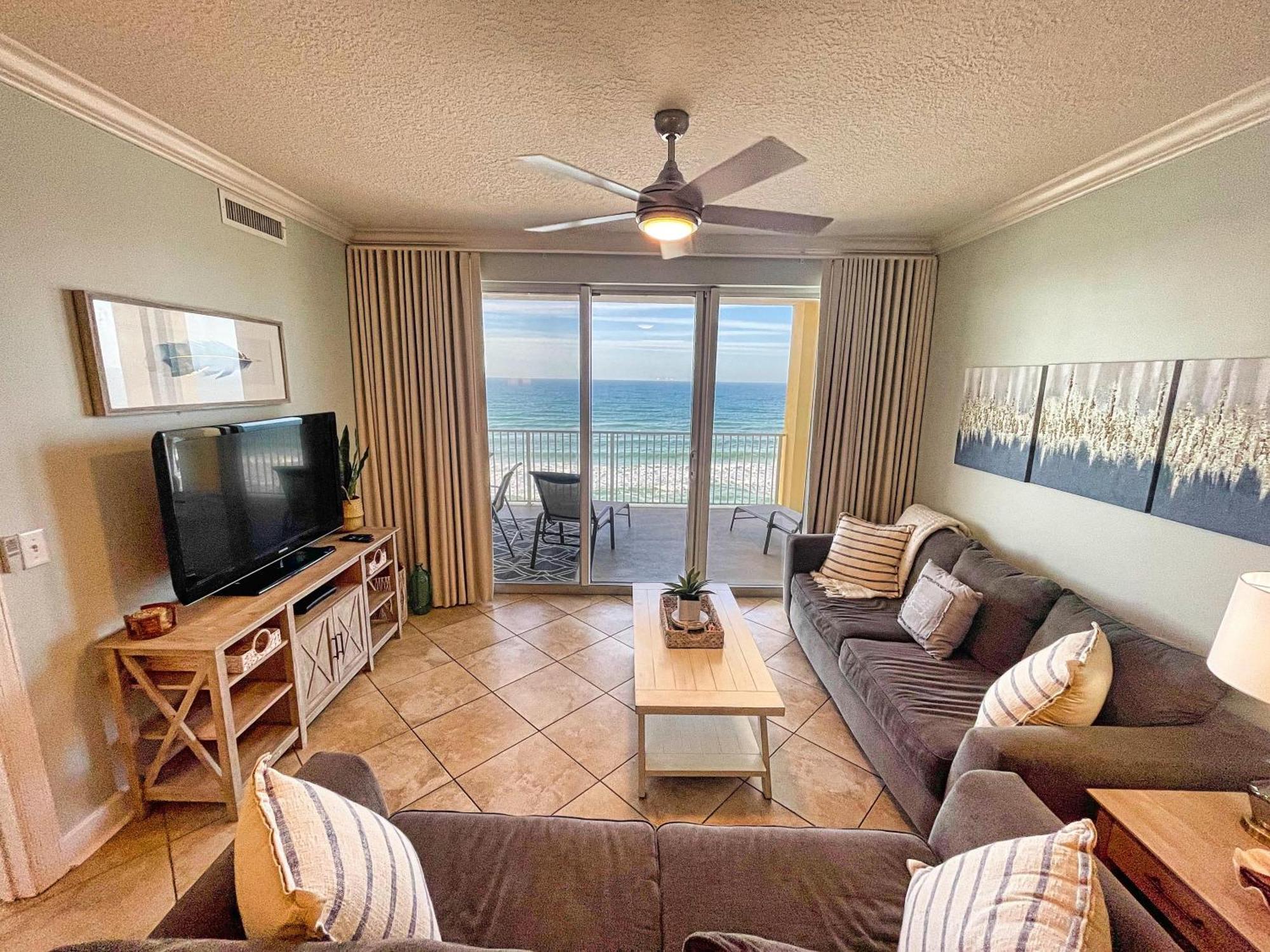 Tropic Winds 809 Holiday home *