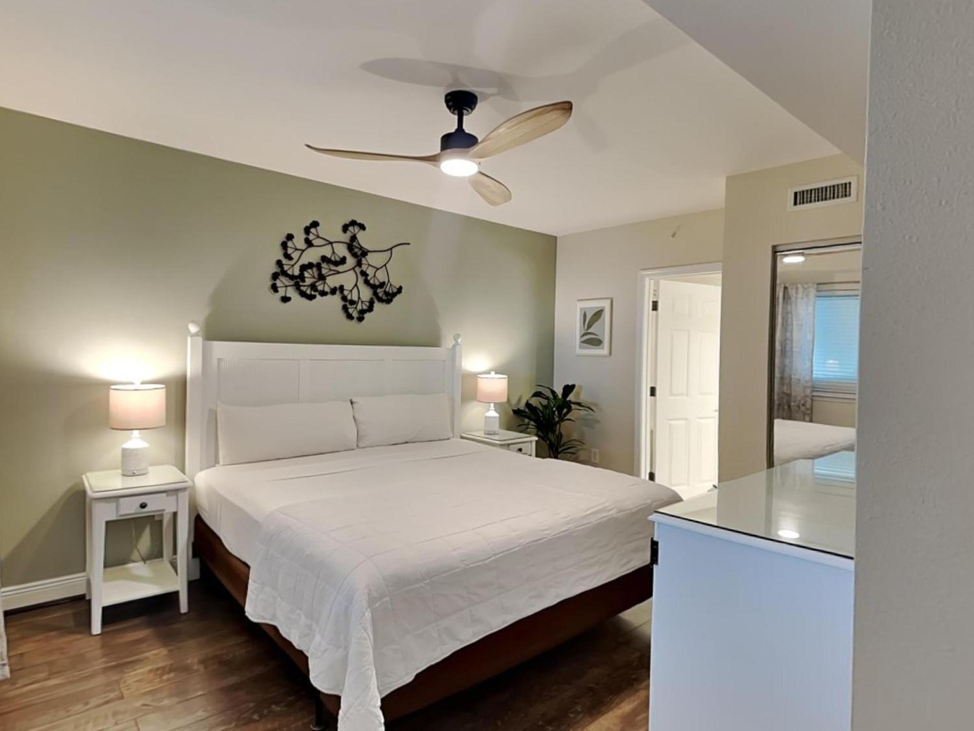 Emerald 1934 Panama City Beach