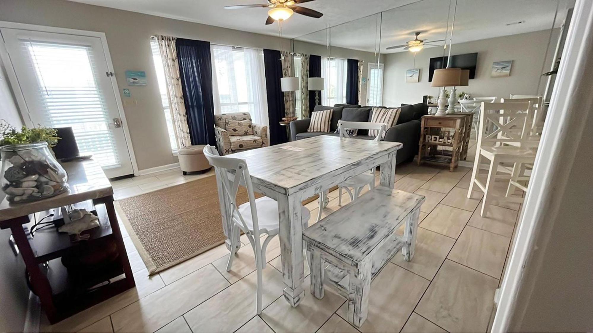 Southwind I-9 Apartment