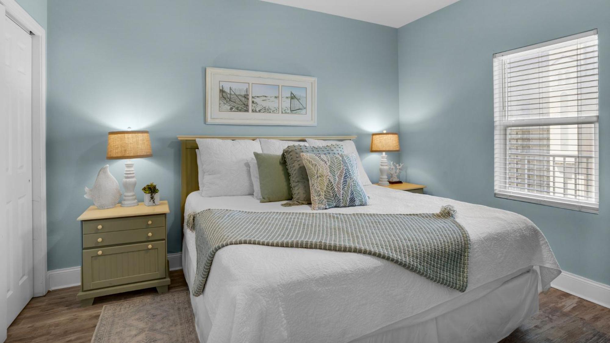 Next To The 10th Floor Pool - Laketown Wharf 1031- 2 Bd Bunks, 2ba, And Amazing Amenities!