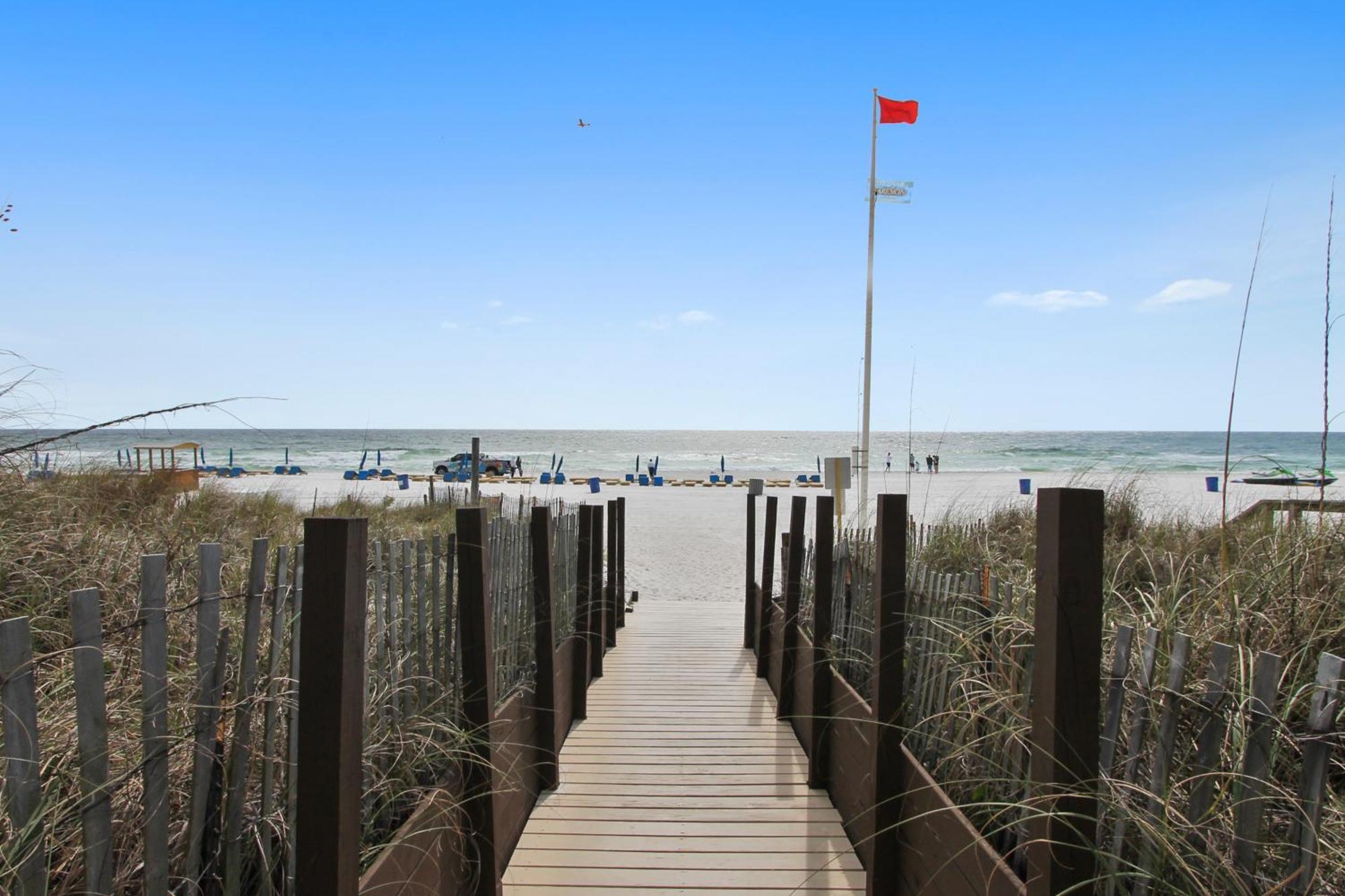 Holiday home Ocean #704 By Book That Panama City Beach