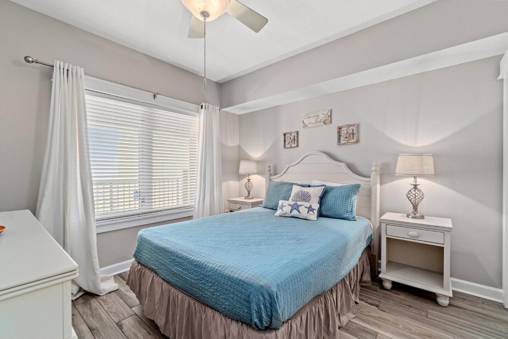 Grand Panama #1707-1 By Book That Panama City Beach