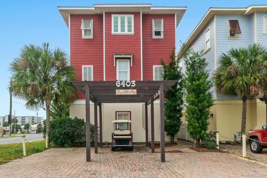Seas The Day: Luxury With Private Pool And Complimentary Amenities Holiday home