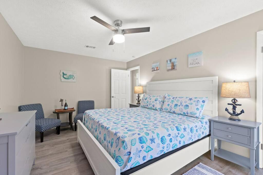 Absolute Beach - Seasonal Hot Tub, Bbq, 700 Feet To Beach, Central Pcb, Free Daily Activities, & More! * Panama City Beach
