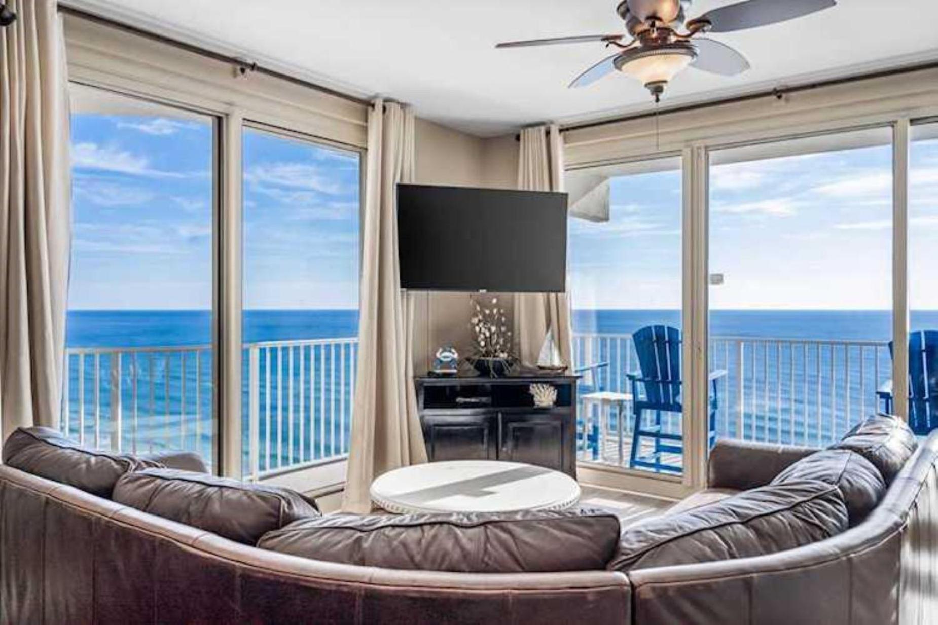 Shores Of Panama 3 Bedroom With Wrap-around Balcony!