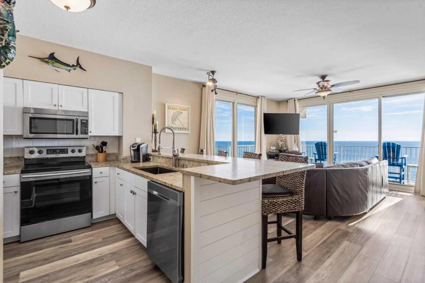Apartment Shores Of Panama 3 Bedroom With Wrap-around Balcony! Panama City Beach
